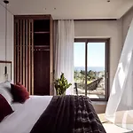 Alexandra Seaview Luxurious Villa, By Thinkvilla *