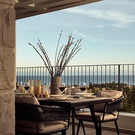 Alexandra Seaview Luxurious Villa, By Thinkvilla * Ανω Βασιλικος