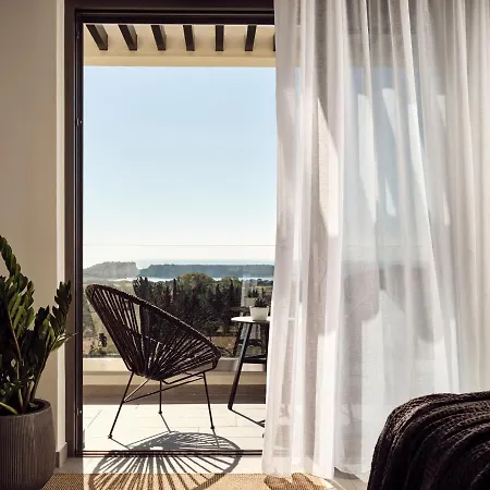 Alexandra Seaview Luxurious Villa, By Thinkvilla Vila *