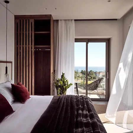 Alexandra Seaview Luxurious Villa, By Thinkvilla *