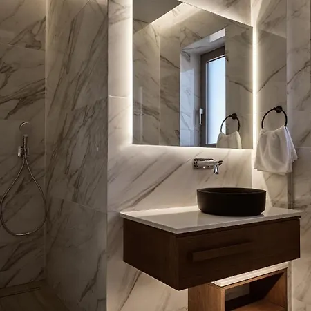 Villa Alexandra Seaview Luxurious Villa, By Thinkvilla Vasilikí