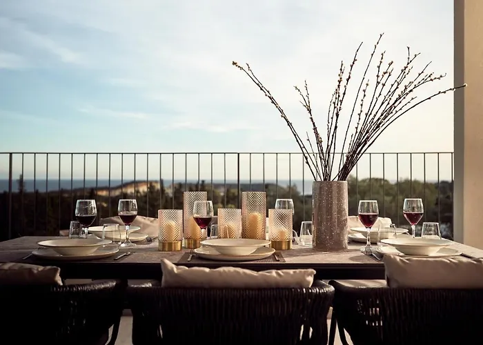 빌라 Alexandra Seaview Luxurious Villa, By Thinkvilla