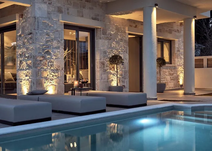 Alexandra Seaview Luxurious Villa, By Thinkvilla * Vasilikí